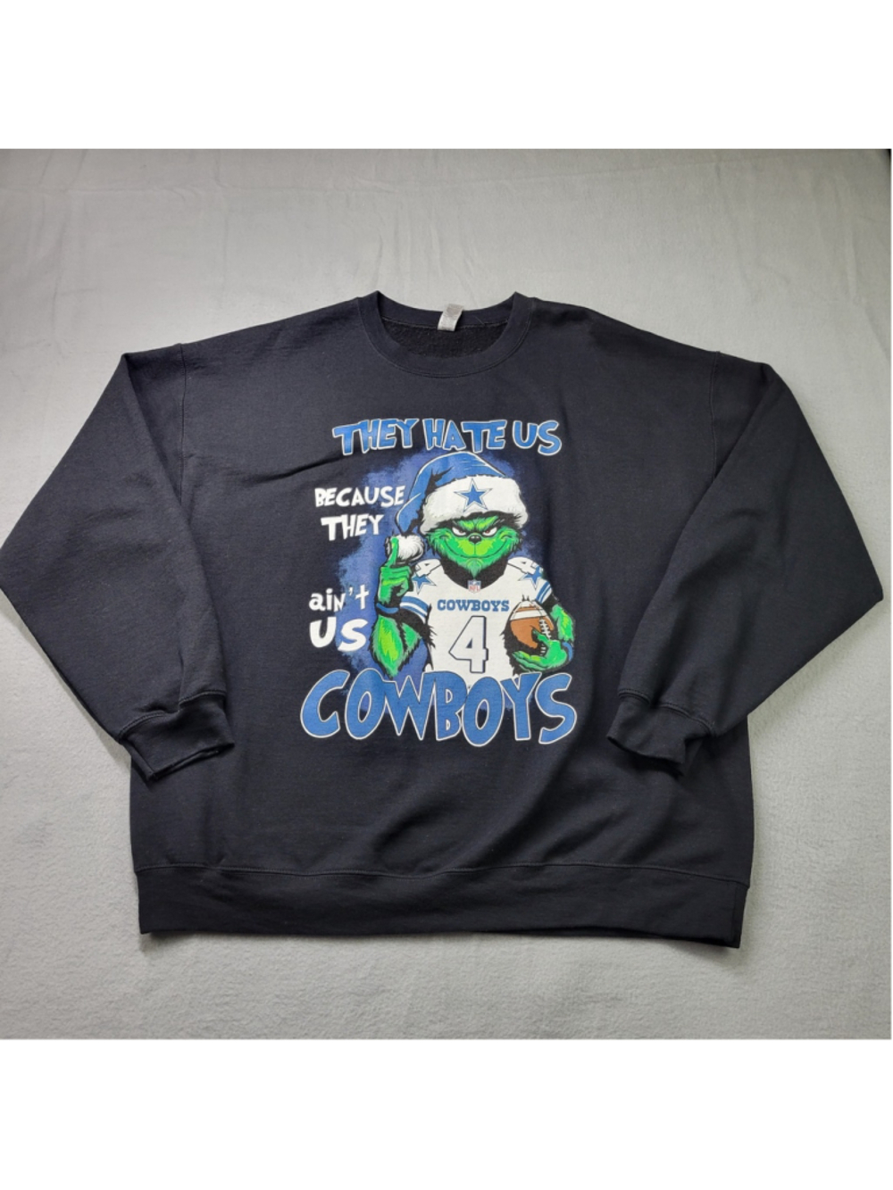 Dallas Cowboys Grinch Sweatshirt Men Size XL Black Crewneck Christmas Ain't Us